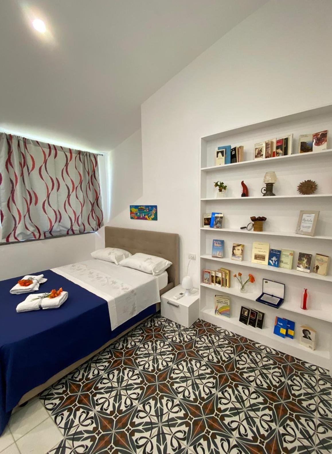Le Suite Del Castello Castellammare di Stabia Oda fotoğraf